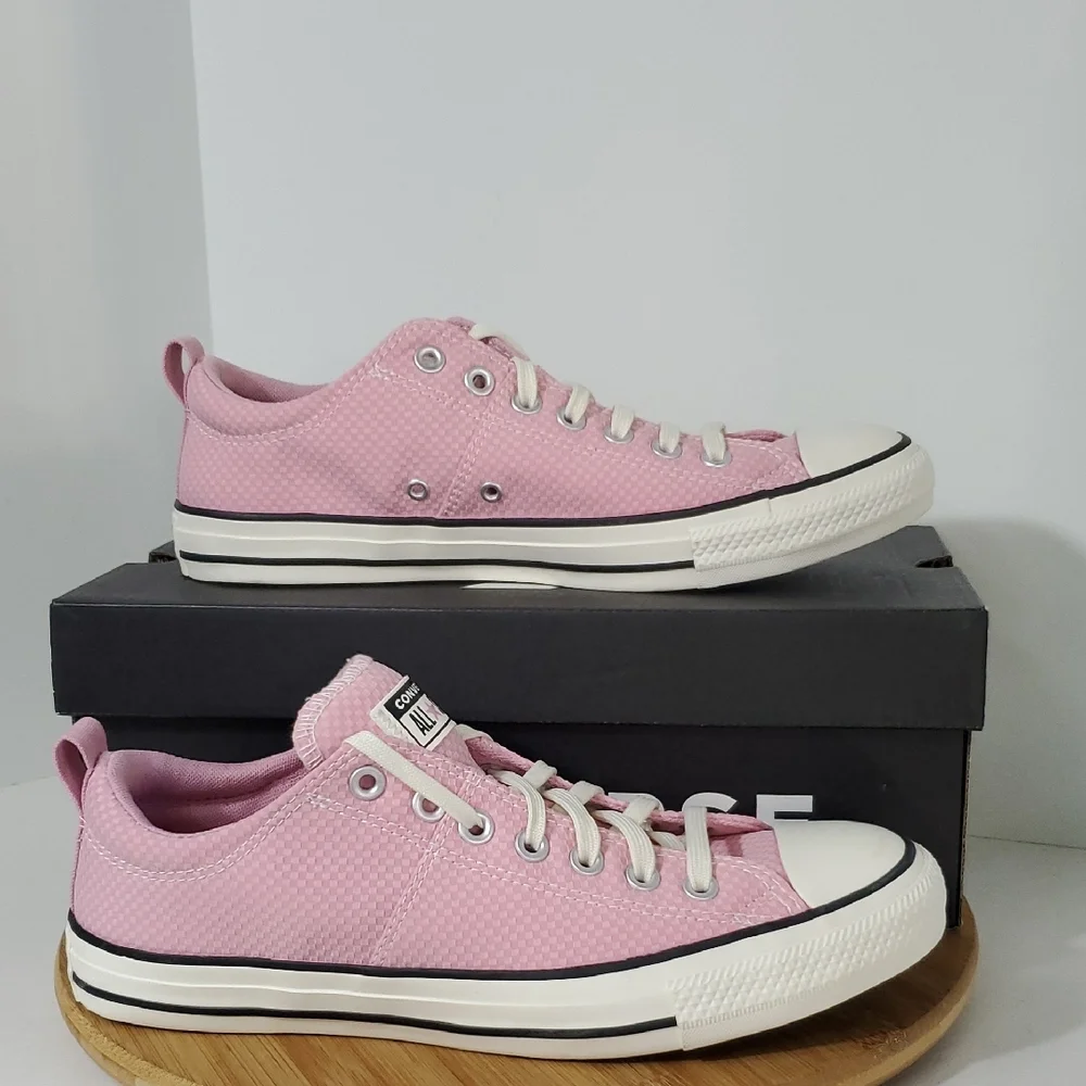 Converse CTAS Madison OX Low Top Sneakers Pink Women's 11 NIB - Picture 2 of 11